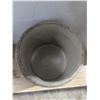 Image 2 : Medalta 3 gallon crock, no cracks or chips