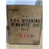 Image 2 : Vintage wooden dynamite crate