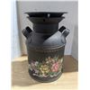 Image 1 : Hand painted vintage metal milk can, 3 gallon