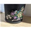 Image 3 : Hand painted vintage metal milk can, 3 gallon