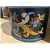Image 4 : Hand painted vintage metal milk can, 5 gallon