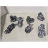 Image 1 : 7 stone carvings - seals and otters
