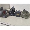 Image 3 : 4 reproduction stone carvings - owl, loons, bear, seal