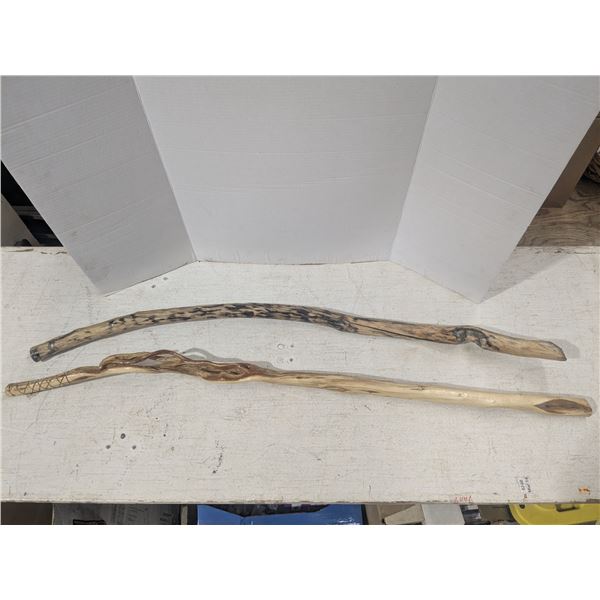 2 walking sticks, 44-48"