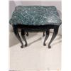 Image 3 : Nesting end tables, 14x10x16" and 18x12x19.5"