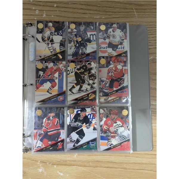 "LEAF set" hockey card binder