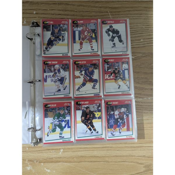 "Score '91" hockey card binder