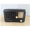 Image 1 : Vintage "Serenador" radio