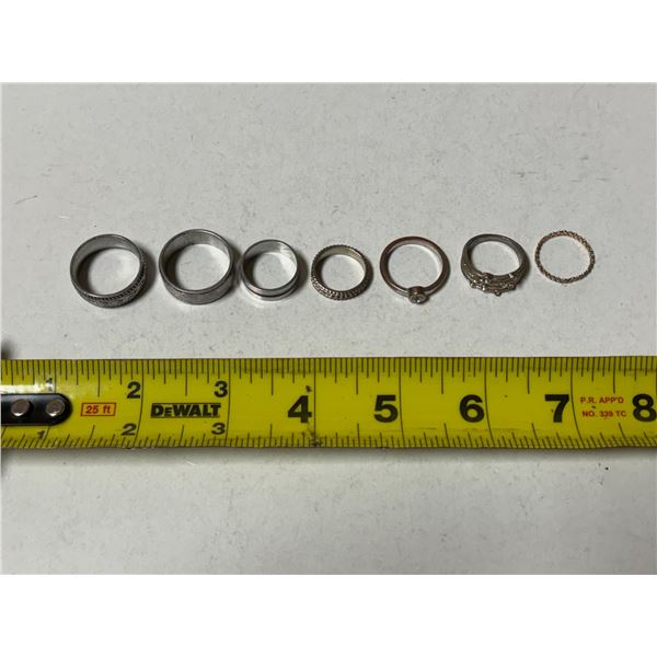 Lot of 6 Rings. (Sizes are 11, 10, 9, 7, 6.5, 5)