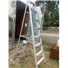 Image 2 : Werner D6216 Aluminum Extension Ladder