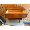 Image 2 : 1-Drawer End Table