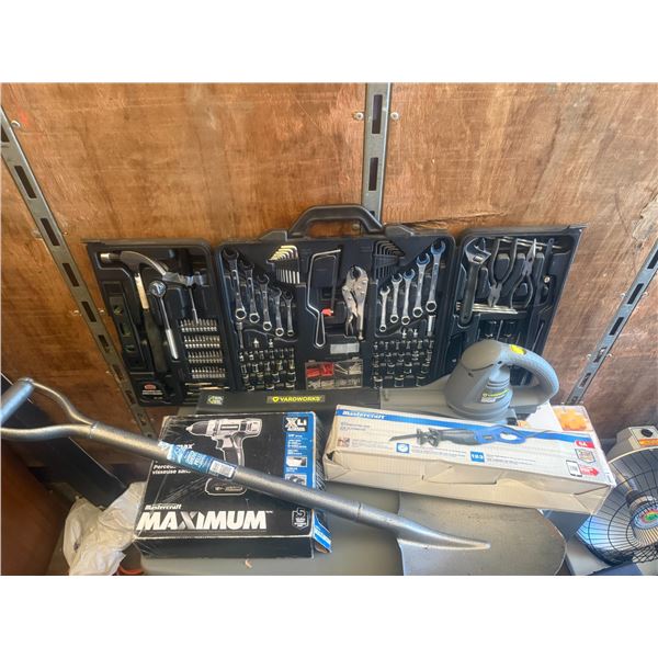 Mastercraft & Yardworks Tool Assortment with Shovel