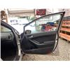 Image 37 : PARKSVILLE - 2016 KIA FORTE GRAY 250545 KMS - 448422-2