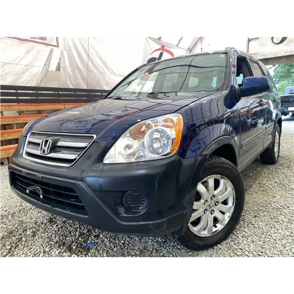 PARKSVILLE - 2005 HONDA CR-V BLUE 241059 KMS - 800986-3