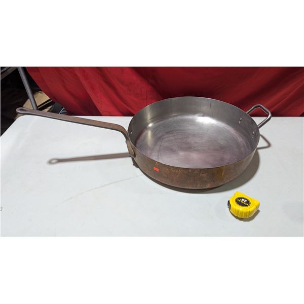 Large Copper Fry Pan/Skillet (Approx. 20" Across)