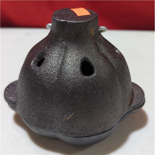 Cast Iron Garlic Roaster