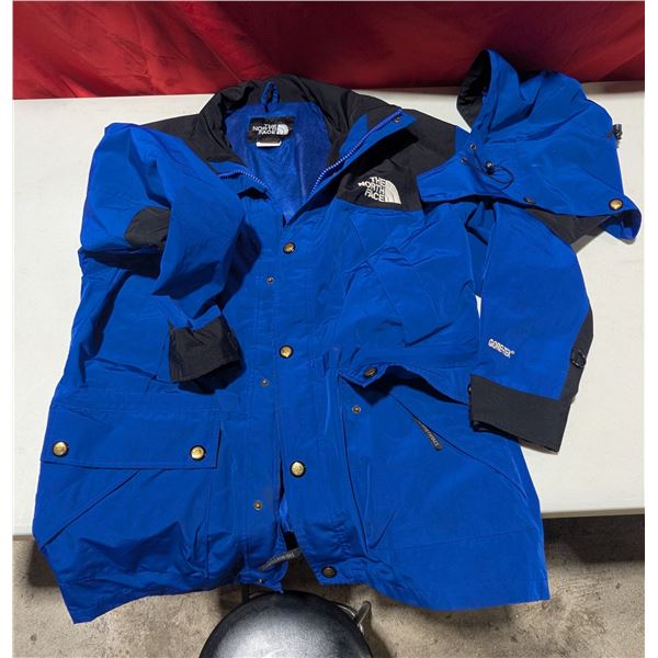 The North Face Gore-Tex Jacket Size M