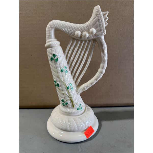 Vintage Beswick Green Stamp Harp Figurine