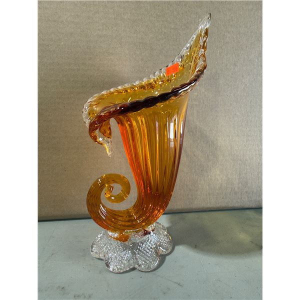 Vintage Jack In The Pulpit Art Glass Vase