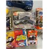 Image 4 : Assorted Toy Cars, Emblems, Model Gun Kit