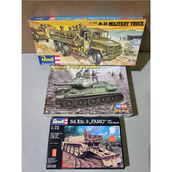 3 Model Military Kits