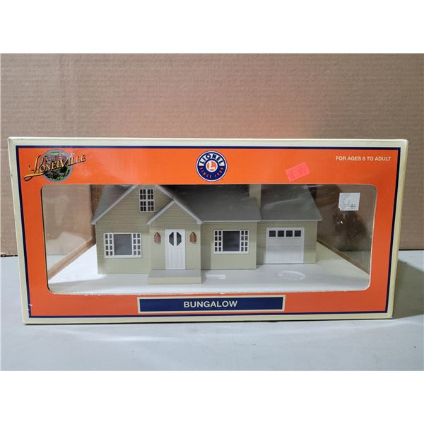 Lionel Bungalow