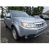 Image 5 : DUNCAN- 2012 SUBARU FORESTER SILVER  292433 KMS- D424438