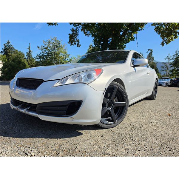 DUNCAN - 2011 HYUNDAI GENESIS COUPE SILVER 211343 KMS - 0419167-1