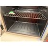 Image 6 : Frigidaire Cooler w/ Glass Door & Digital Temp Control