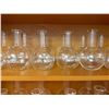 Image 8 : Multiple Leisco Clear Glass Flat-Bottomed Boiling Flasks, Misc Sizes
