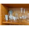 Image 7 : Multiple Flat-Bottomed Boiling Flasks, Beakers, Tube Racks, Strainers, etc Misc Sizes