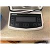 Image 2 : LaChoi JT103D Electronic Analytical Balance