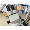Image 7 : AmScope LED-64S Microscope WF10X/20 w/ White Stand & 64-LED Ring Light