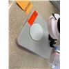 Image 4 : AmScope LED-64S Microscope WF10X/20 w/ White Stand & 64-LED Ring Light
