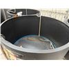Image 2 : LightManufacturing Black Commercial Water Tank 61" Dia, 35"H