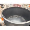 Image 2 : Black Commercial Aqua Tank 61" Dia, 35"H