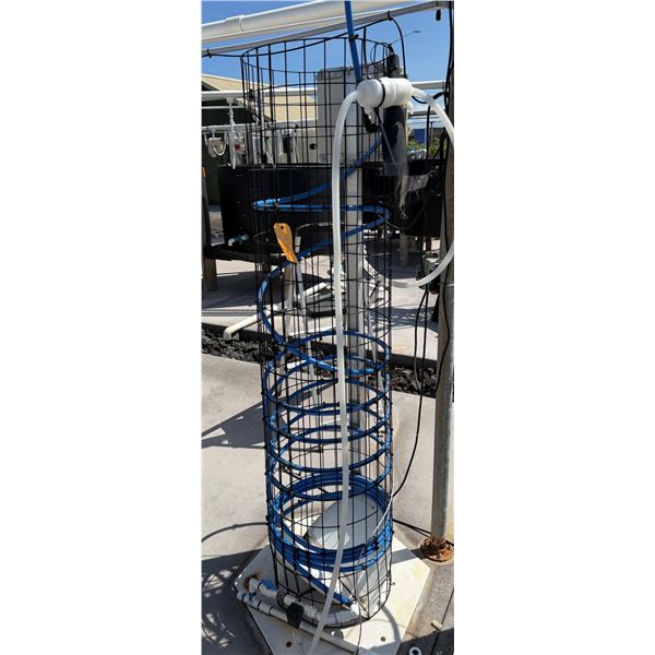 Aquaculture Photobioreactor Protective Wire Mesh Frame 16" Dia, 72"H