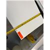 Image 10 : White 4-Drawer Cabinet 18" x 16" x 34"H & Contents: Lab Tools, Filters, Tubing, Connectors, etc