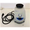 Image 1 : Fisher Scientific 02215414 Fisherbrand Analog Vortex Mixer