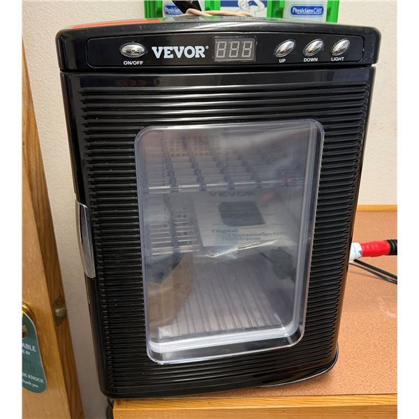 VEVOR Digital Thermoelectric Incubator