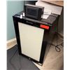 Image 1 : Cannatrol Vaportrol Curing & Storage Unit