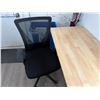 Image 3 : Innovar Adjustable Height Desk & Rolling Office Chair 47" x 24"