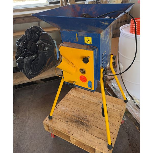 Novital Ercolino Heavy-Duty Electric Grain Mill