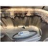 Image 5 : Commercial Oval Stock Tank 76" x 32"
