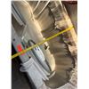 Image 8 : Commercial Oval Stock Tank 76" x 32"