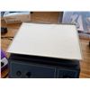 Image 2 : LE8S Orbital Shaker & HYCC Magnetic Stirrer