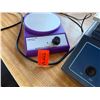 Image 4 : LE8S Orbital Shaker & HYCC Magnetic Stirrer