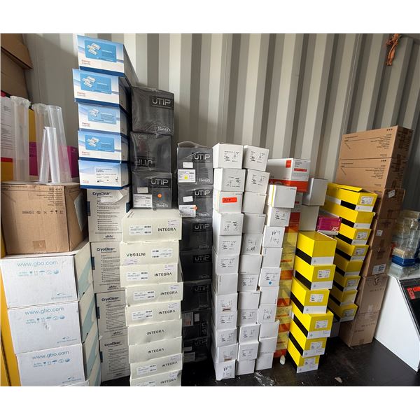 Multiple Thermo Scientific Reagent Reservoirs, Biotix Pipettes, CryoClear Tubes, Filter Tips, etc