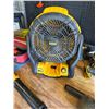 Image 7 : DeWalt DCE100 Blower, DCV501HTY2 Vacuum & DCE512 Fan (no batteries)