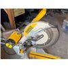 Image 2 : DeWalt DWS779 Sliding Compound Miter Saw (no batteries)